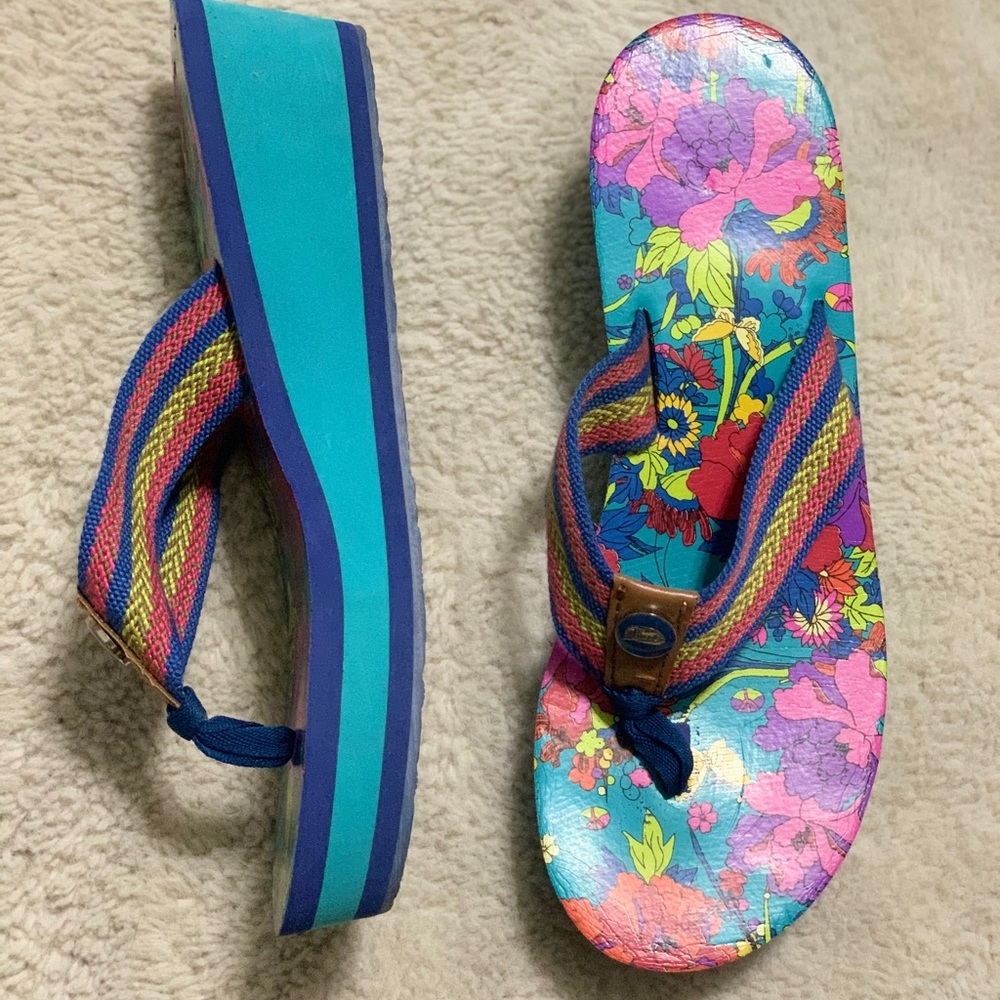Sakroots Platform Sandals - Picture 6 of 9